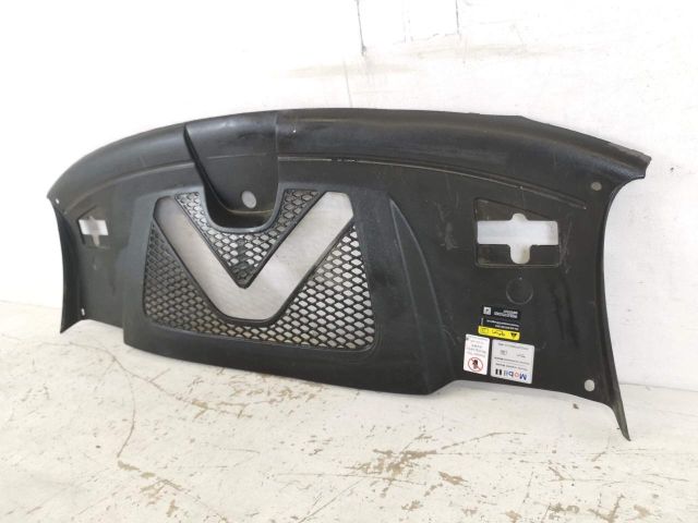 bontott PORSCHE MACAN Vízhűtő Radiátor Tartó