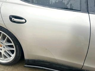 bontott PORSCHE PANAMERA Bal első Ajtó (Üres lemez)