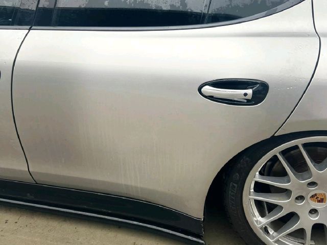 bontott PORSCHE PANAMERA Bal első Ajtó (Üres lemez)
