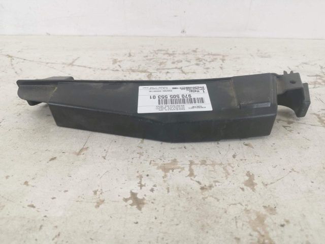 bontott PORSCHE PANAMERA Bal első Lökhárító Tartó (Műanyag)