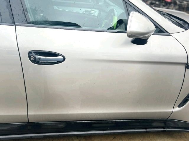 bontott PORSCHE PANAMERA Bal hátsó Ajtó (Üres lemez)