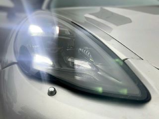 bontott PORSCHE PANAMERA Fényszóró Pár