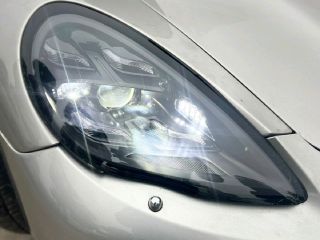 bontott PORSCHE PANAMERA Fényszóró Pár