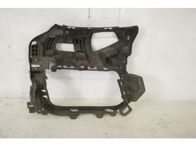 bontott PORSCHE PANAMERA Jobb első Lökhárító Tartó (Műanyag)