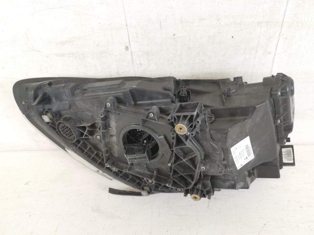 bontott PORSCHE PANAMERA Jobb Ledes Fényszóró