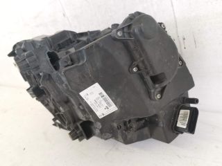 bontott PORSCHE PANAMERA Jobb Ledes Fényszóró