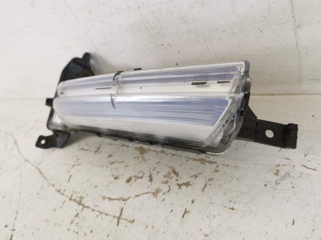 bontott PORSCHE PANAMERA Jobb Nappali Menetfény