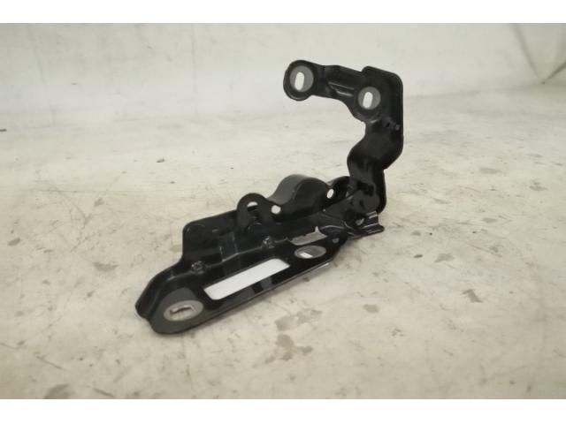 bontott PORSCHE PANAMERA Motorháztető Zsanér Pár