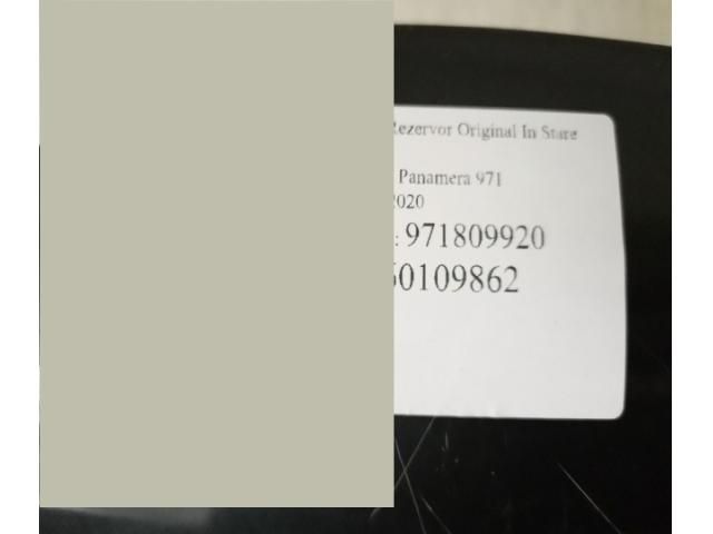 bontott PORSCHE PANAMERA Tankajtó