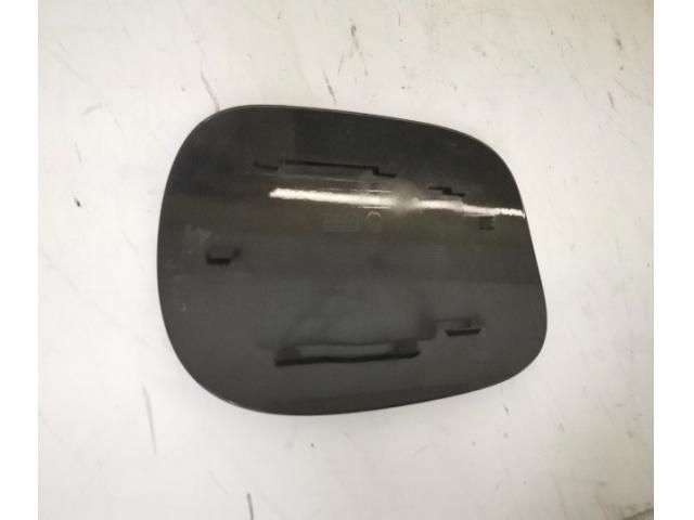 bontott PORSCHE PANAMERA Tankajtó