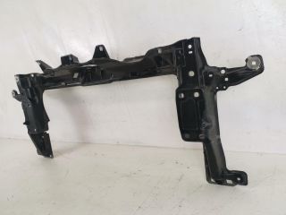 bontott PORSCHE PANAMERA Vízhűtő Radiátor Tartó