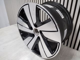 bontott PORSCHE TAYCAN Alufelni (1 db)