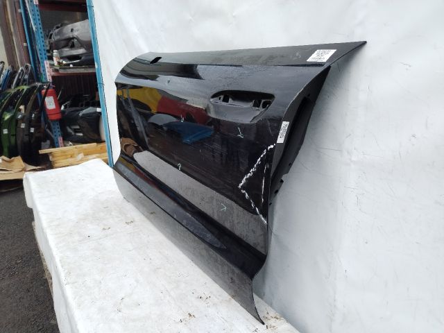 bontott PORSCHE TAYCAN Bal első Ajtó (Üres lemez)