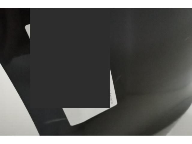 bontott PORSCHE TAYCAN Első Lökhárító (Részeivel)