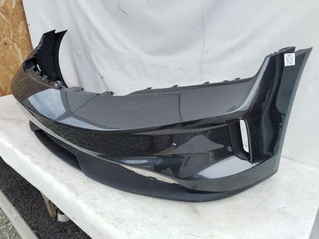 bontott PORSCHE TAYCAN Első Lökhárító (Üresen)