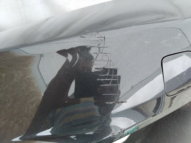 bontott PORSCHE TAYCAN Első Lökhárító (Üresen)