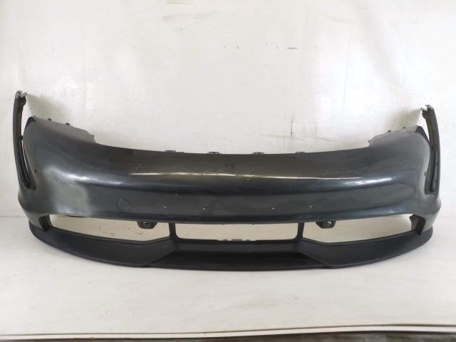 bontott PORSCHE TAYCAN Első Lökhárító (Üresen)