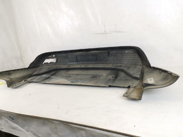 bontott PORSCHE TAYCAN Hátsó Lökhárító Alsó (Műanyag)