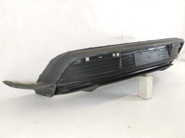 bontott PORSCHE TAYCAN Hátsó Lökhárító Alsó (Műanyag)