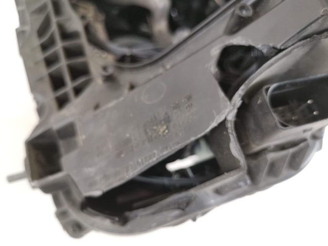 bontott PORSCHE TAYCAN Jobb Ledes Fényszóró