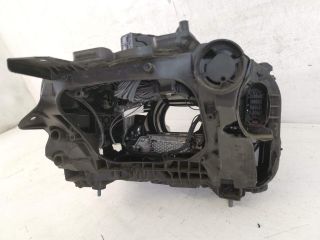 bontott PORSCHE TAYCAN Jobb Ledes Fényszóró