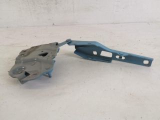 bontott PORSCHE TAYCAN Motorháztető Jobb Zsanér