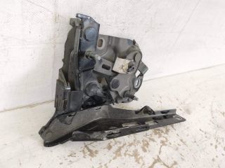 bontott PORSCHE TAYCAN Motorháztető Jobb Zsanér