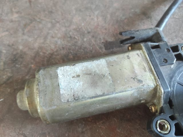 bontott PROTON PERSONA Jobb első Ablakemelő Motor