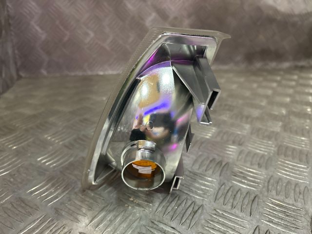 bontott RENAULT 18 Jobb első Irányjelző