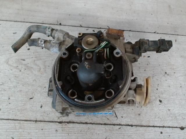 bontott RENAULT 19 Központi Injektor