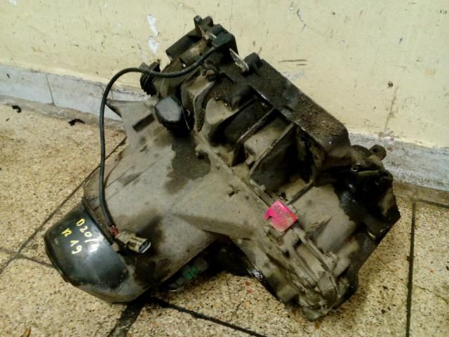 bontott RENAULT 19 Váltó (Mechanikus)