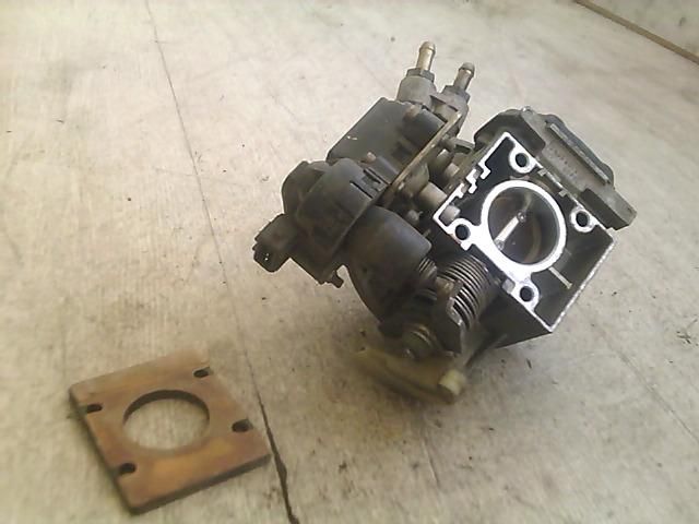 bontott RENAULT 19 Központi Injektor