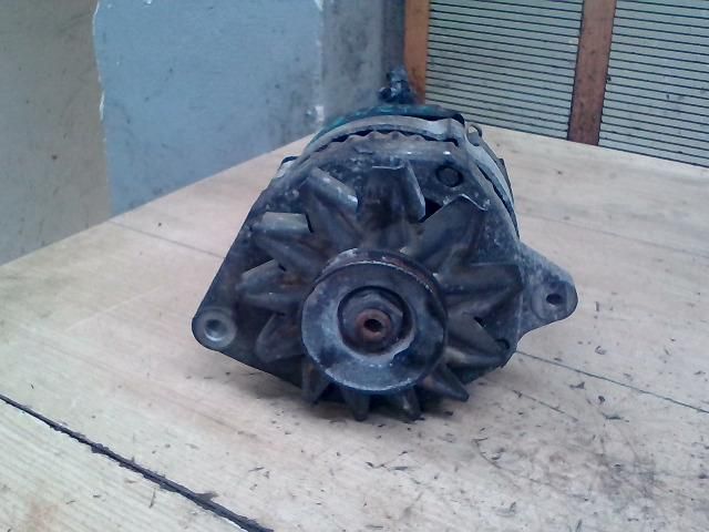 bontott RENAULT 19 Generátor