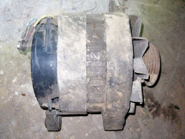 bontott RENAULT 19 Generátor