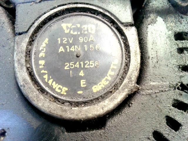 bontott RENAULT 19 Generátor