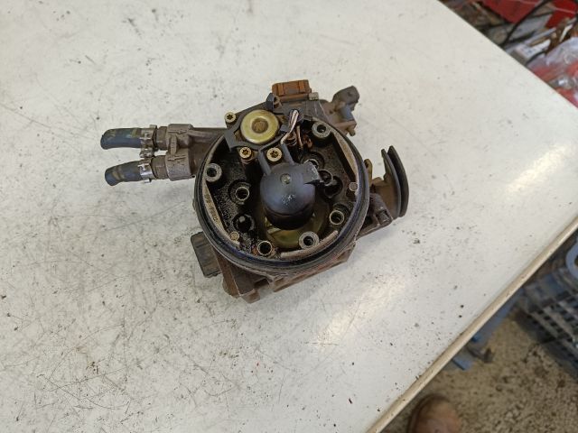 bontott RENAULT 19 Központi Injektor