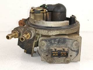 bontott RENAULT 19 Központi Injektor