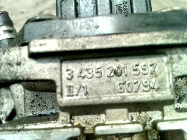 bontott RENAULT 19 Központi Injektor