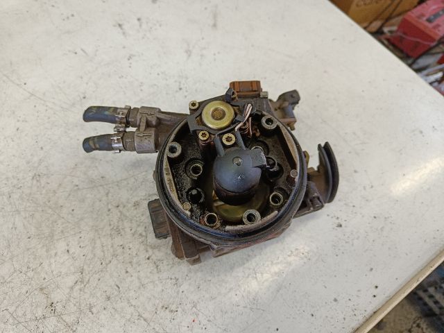 bontott RENAULT 19 Központi Injektor