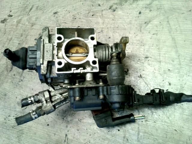 bontott RENAULT 19 Központi Injektor