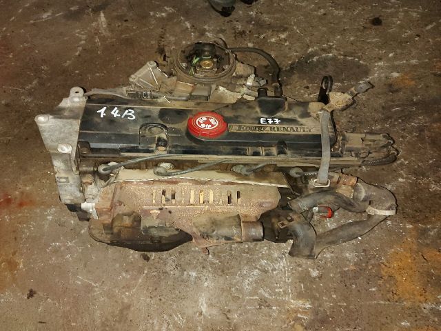 bontott RENAULT 19 Motor (Fűzött blokk hengerfejjel)