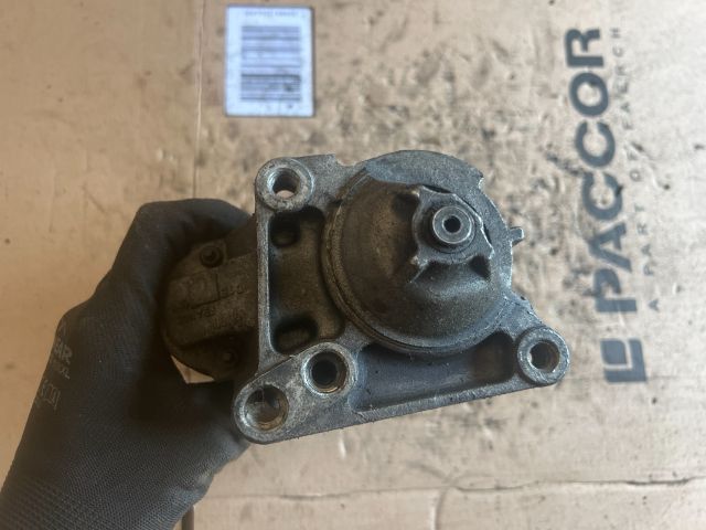 bontott RENAULT 19 Önindító