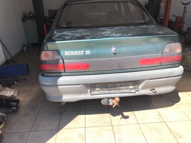 bontott RENAULT 19 Üzemanyag Szivattyú