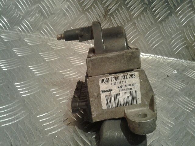 bontott RENAULT 19 Gyújtótrafó