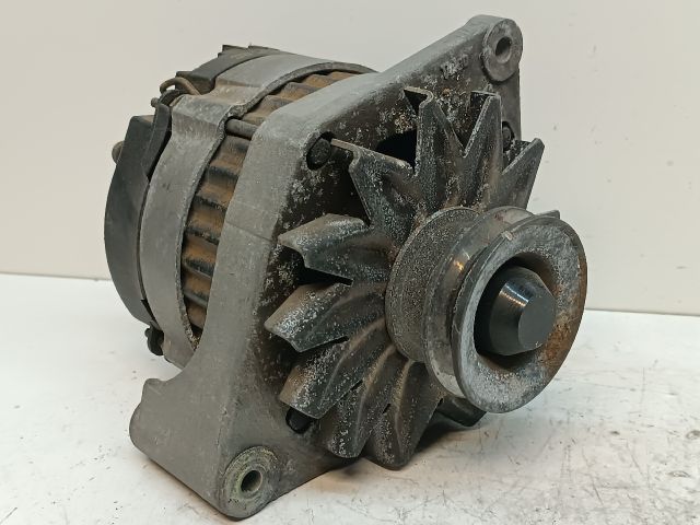 bontott RENAULT 19 Generátor