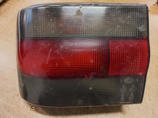 bontott RENAULT 19 Bal Alsó Hátsó Lámpa