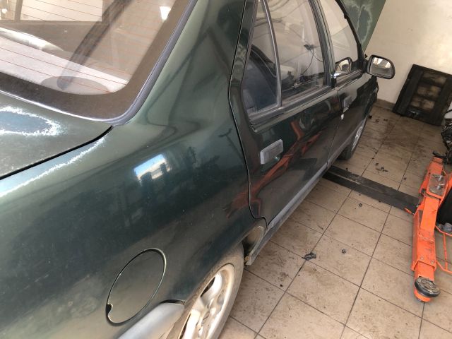 bontott RENAULT 19 Bal első Ablak