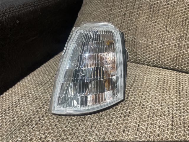 bontott RENAULT 19 Bal első Irányjelző