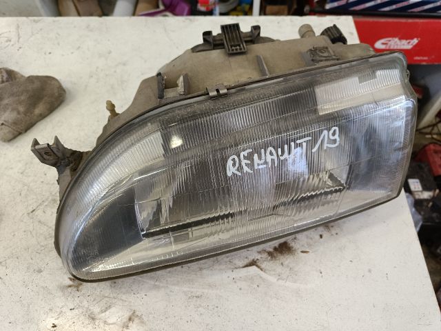 bontott RENAULT 19 Bal Fényszóró