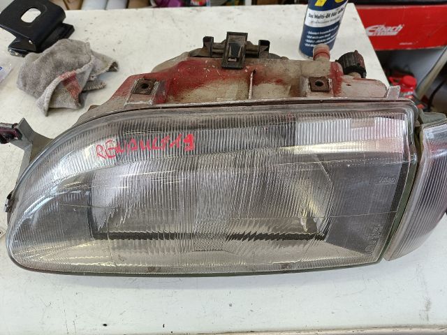 bontott RENAULT 19 Bal Fényszóró